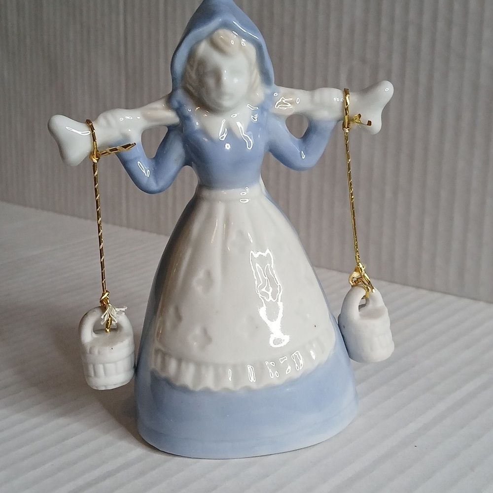 VTG Dutch Girl Bell Milkmaid w/ 2 Buckets Ceramic Figurine White Blue 4.75" Tall